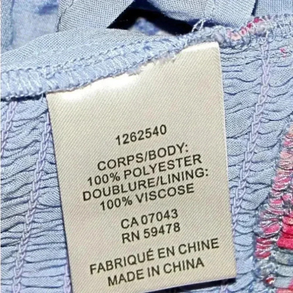 HOUSE OF HARLOW Smocked Ruched Polychiffon Crop Top size Medium - Picture 5 of 9